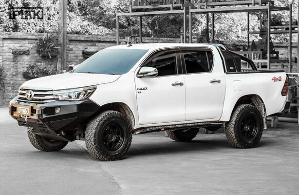 piak elite no loop bar toyota hilux