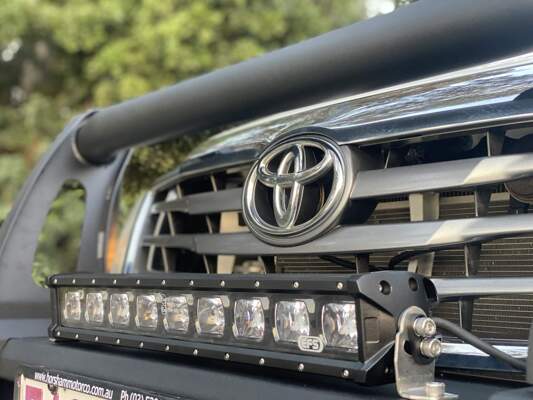 Vividmax LED Light Bar 21-40 Inch
